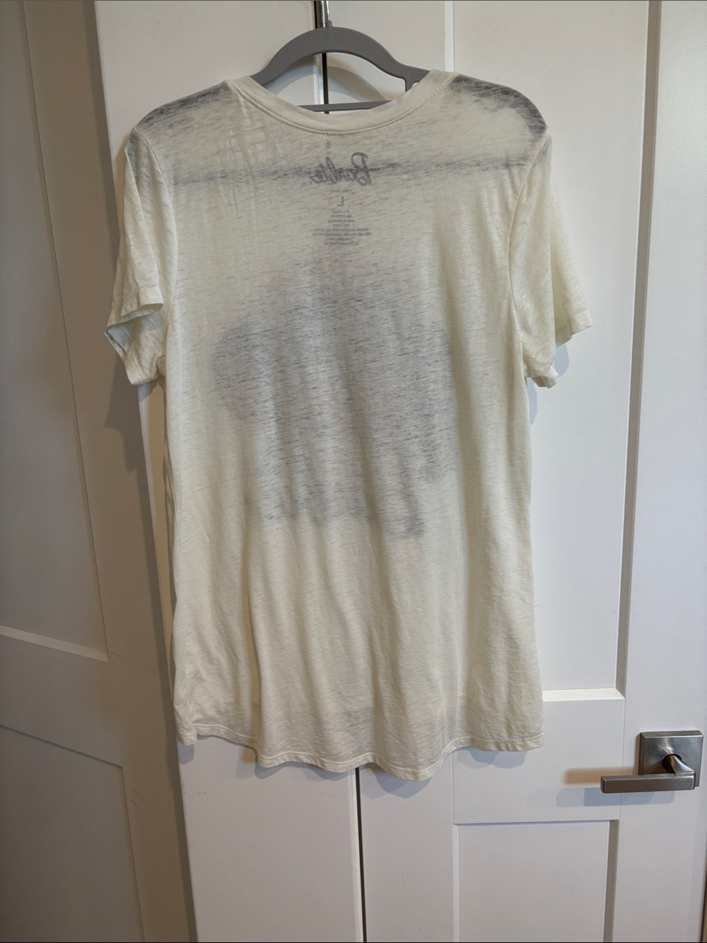 Barbie Cream Burnout Tee with Retro Graphic. Size L - Picture 4 of 6